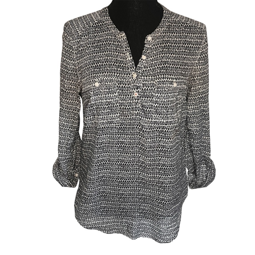 Anthropologie Holding Horses Womens Blouse Size S roll tab sleeve button Tulips